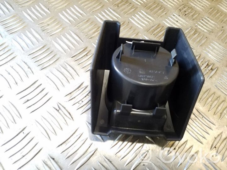 Opel Meriva A Cup holder back 93264970