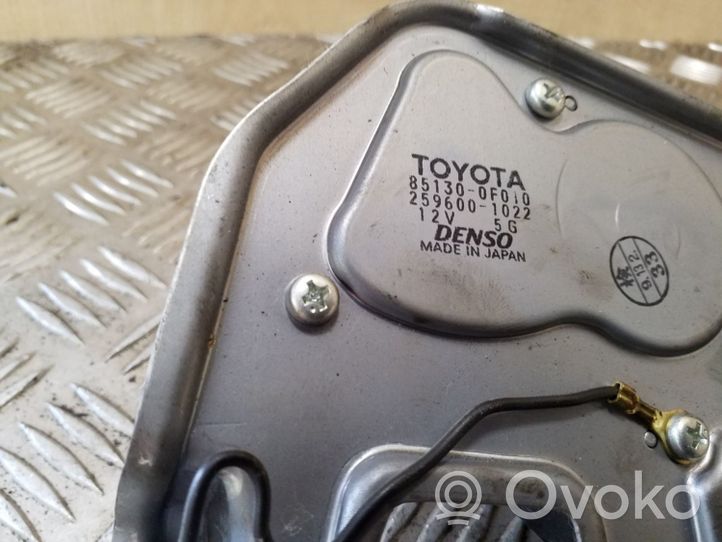 Toyota Corolla Verso E121 Moteur d'essuie-glace arrière 851300F010