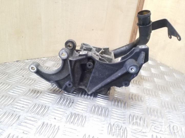 Volkswagen Touareg I Power steering pump mounting bracket 059145169AA