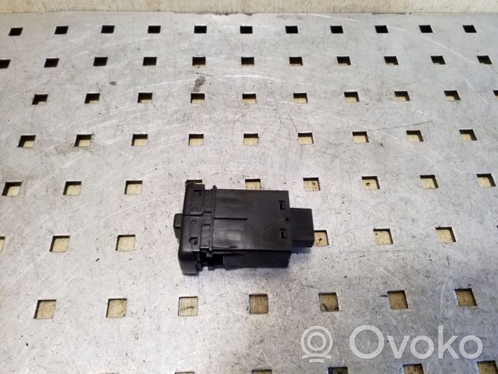 Honda CR-V Sunroof switch M19833