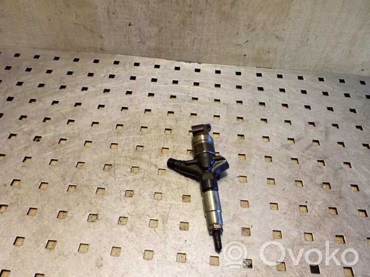 Subaru Outback Injecteur de carburant 16613AA030