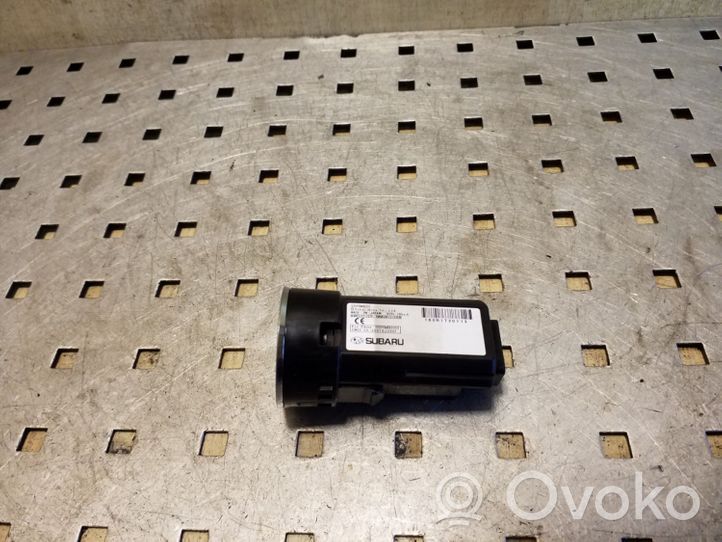 Subaru Outback Interruptor de encendido/apagado del motor 15A8541