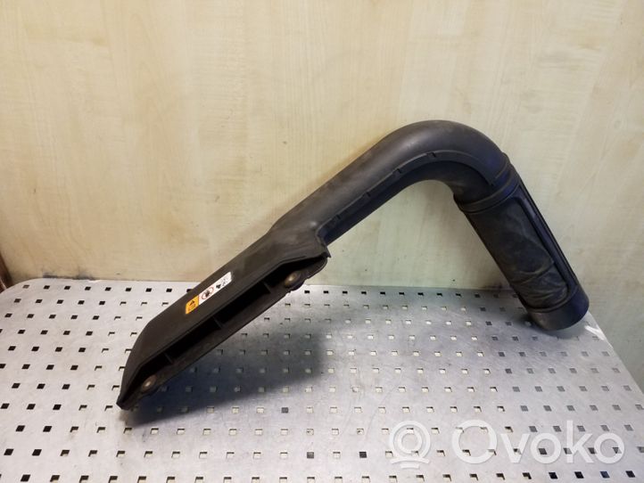 Hyundai i40 Air intake duct part 282103Z000