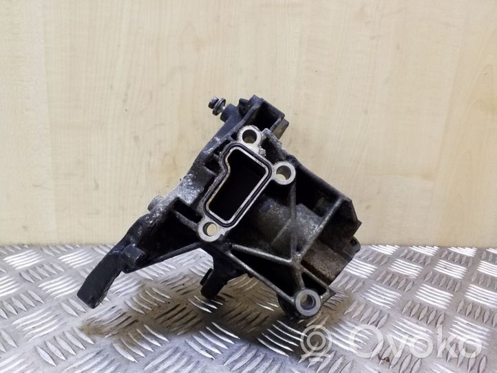 Audi A5 8T 8F Supporto di montaggio della pompa del servosterzo 059145169AC