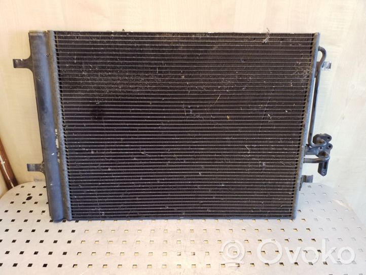 Land Rover Freelander 2 - LR2 Radiateur condenseur de climatisation 