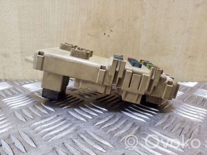 Subaru Legacy Fuse module 