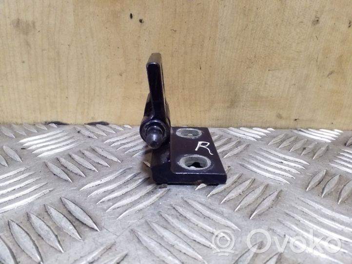 Volvo V70 Rear door upper hinge 