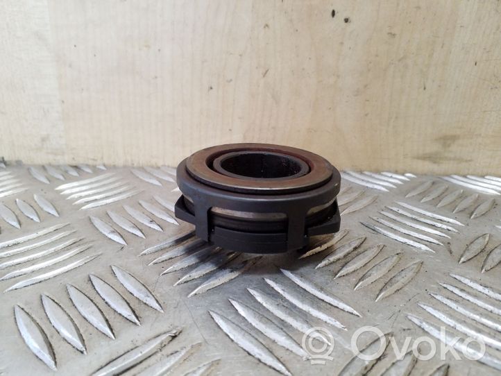 Volkswagen Transporter - Caravelle T4 clutch release bearing 3151000388