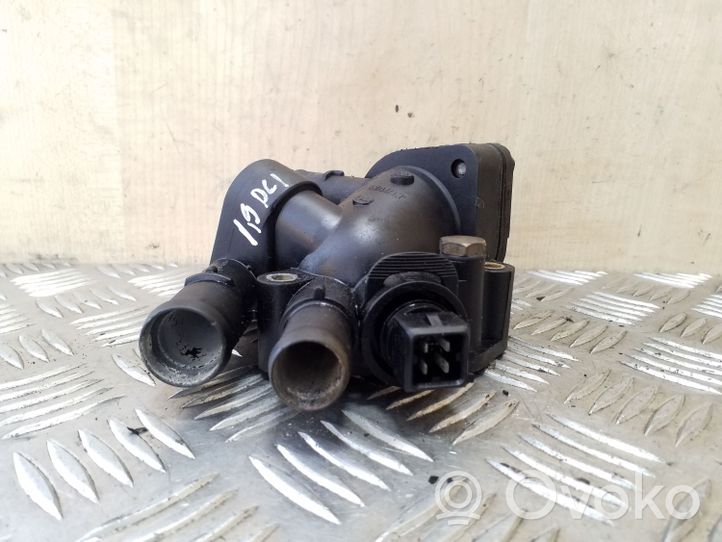 Volvo S40, V40 Thermostat/thermostat housing 7700114186