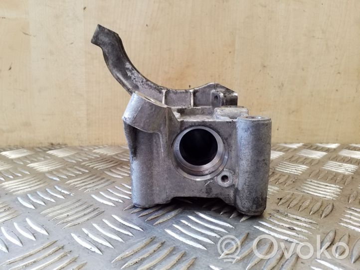 Audi A8 S8 D4 4H Staffa di montaggio del compressore dell’A/C 059145169BL