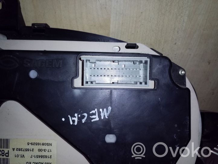 Renault Scenic RX Speedometer (instrument cluster) 8200057247