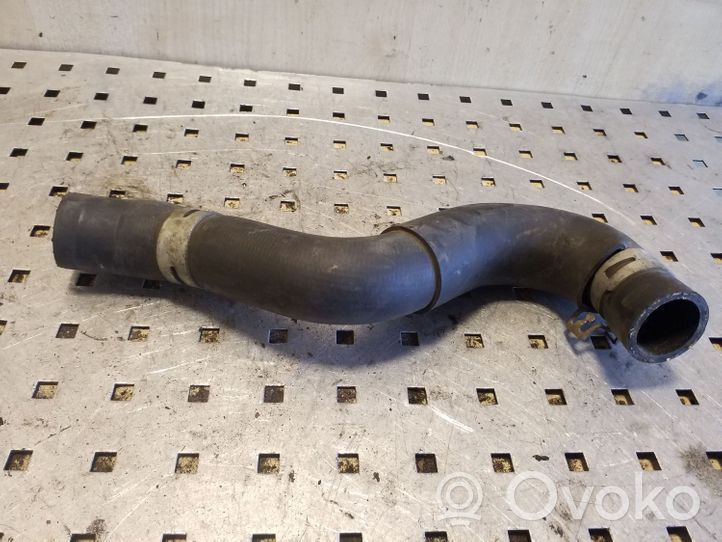 Toyota Yaris Tuyau de liquide de refroidissement moteur 