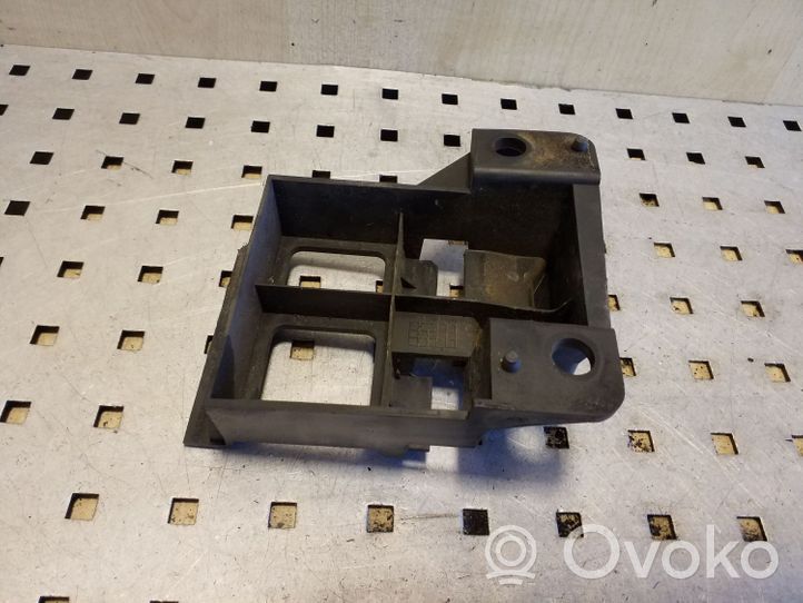 Volkswagen Crafter Support de montage de pare-chocs avant A9068850263