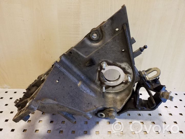 Opel Zafira C Fuel pump bracket 55574721