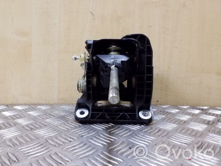 Ford Kuga II Механизм переключения передач (кулиса) (в салоне) AV6R7C453MKG
