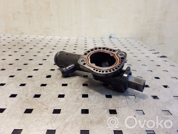 Audi Q5 SQ5 Termostaatin kotelo 03L121132AC