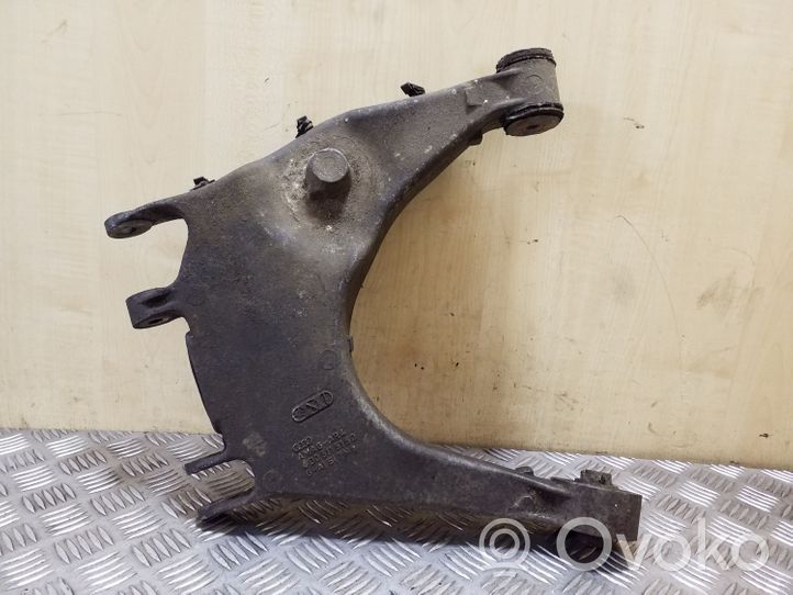 Audi A8 S8 D2 4D Braccio di controllo sospensione posteriore superiore/braccio oscillante 4D0511515D