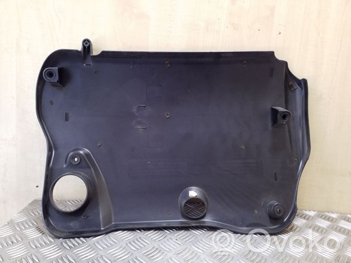 Land Rover Freelander 2 - LR2 Engine cover (trim) 