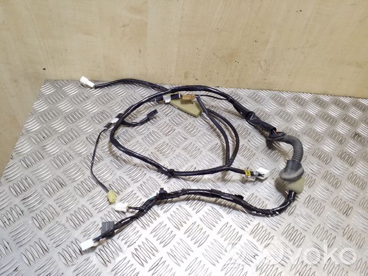 Subaru XV Faisceau de câbles hayon de coffre 81812FJ010