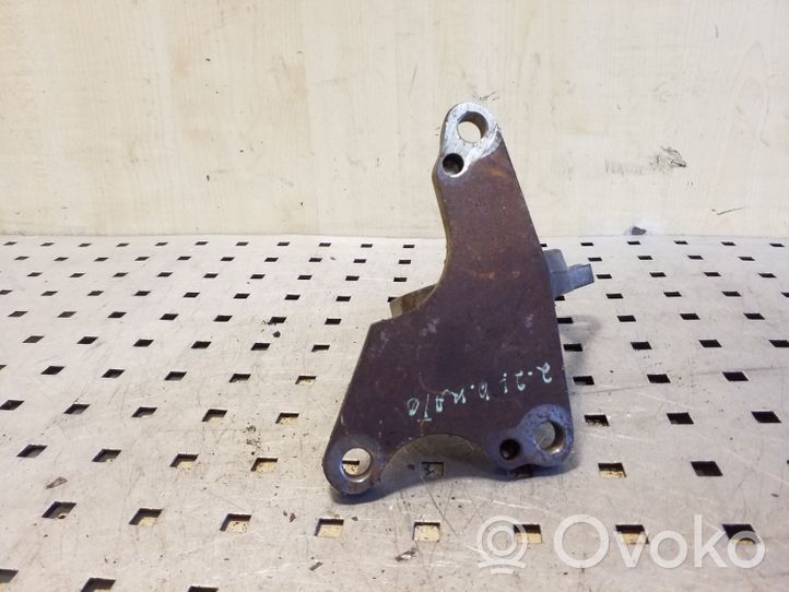 Toyota Auris 150 Staffa del cuscinetto di supporto dell’albero di trasmissione 4345705050