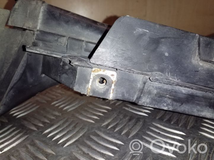 BMW 3 E46 Kita išorės detalė 51718197927