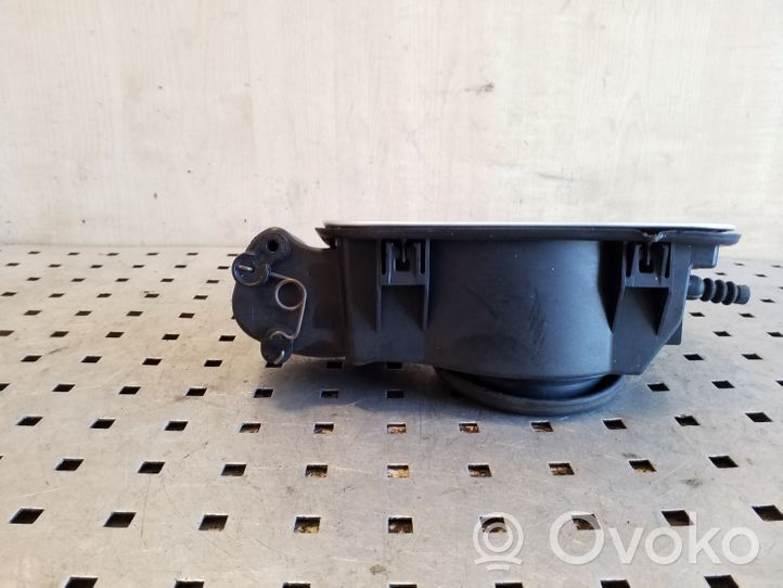 BMW X3 E83 Sportello del serbatoio del carburante 3438033