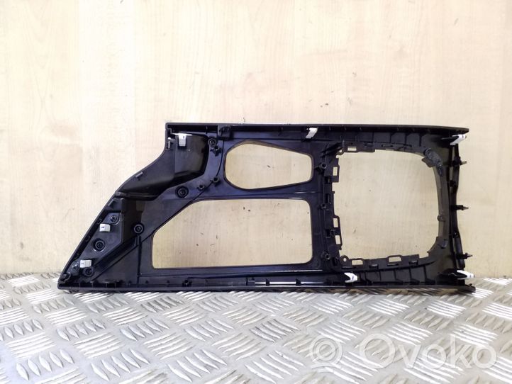 Hyundai i40 Verkleidung Schalthebel (Kunststoff) 846513Z000