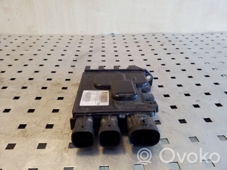 Renault Megane III Module de contrôle de batterie 243800011R