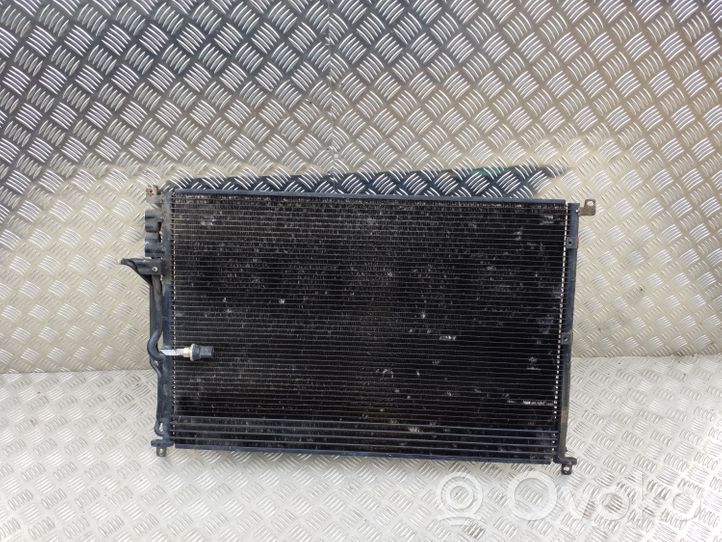 Audi A8 S8 D3 4E Gaisa kondicioniera dzeses radiators 4E0260401K