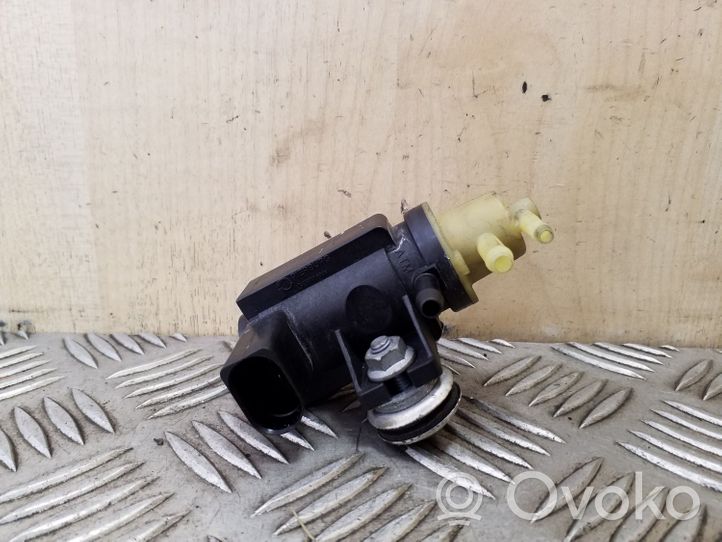 Volkswagen Scirocco Solenoidinis vožtuvas 1K0906627A