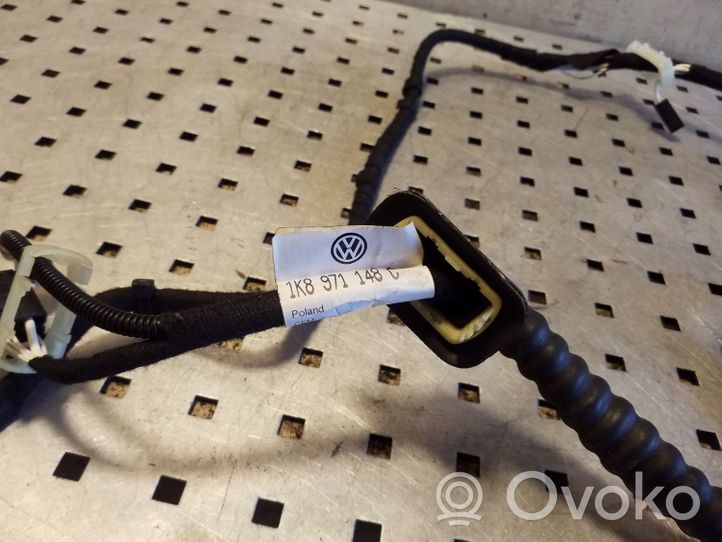 Volkswagen Scirocco Galinio dangčio (bagažinės) instaliacija 1K8971148C
