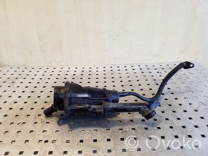 Opel Zafira C Separatore dello sfiato dell’olio 55575980