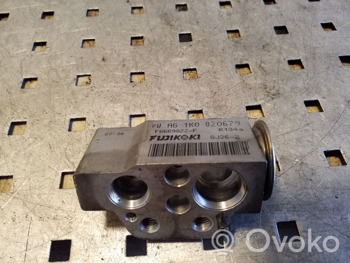 Audi TT TTS Mk2 Air conditioning (A/C) expansion valve 1K0820679