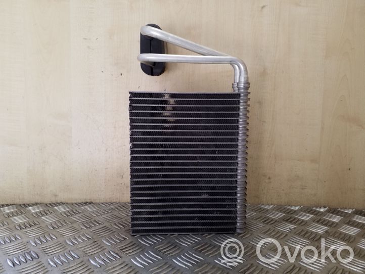 Opel Vivaro Radiatore aria condizionata (A/C) (abitacolo) 242101614
