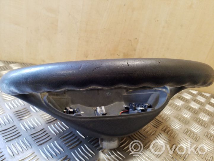 Opel Vivaro Steering wheel 8200201344