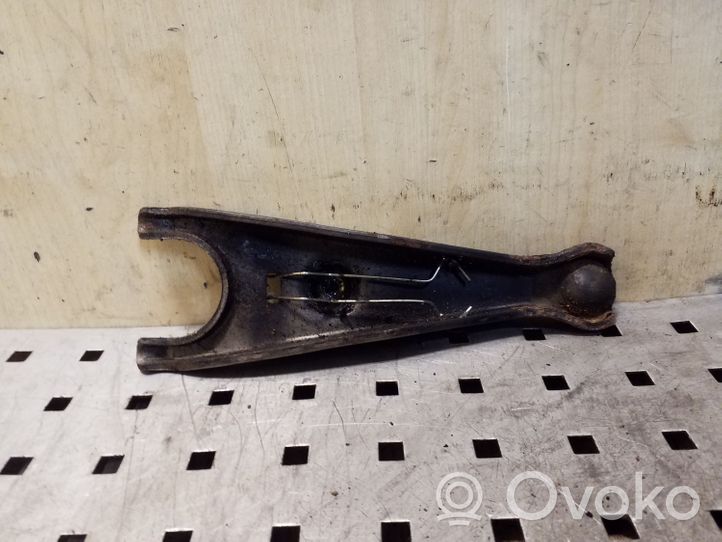 Honda CR-V Clutch release arm fork 