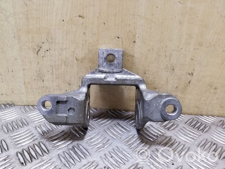 Mitsubishi Outlander Gearbox mounting bracket 