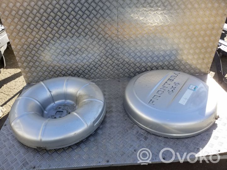 Opel Frontera B Garniture de section de roue de secours 