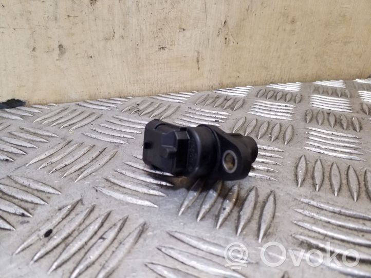 Honda CR-V Camshaft position sensor 0281002906