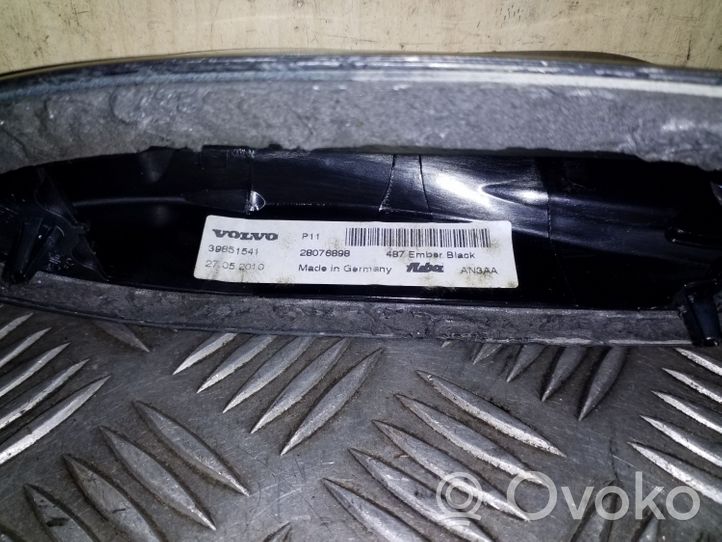 Volvo S60 Stogo (GPS) antenos dangtelis 39851541