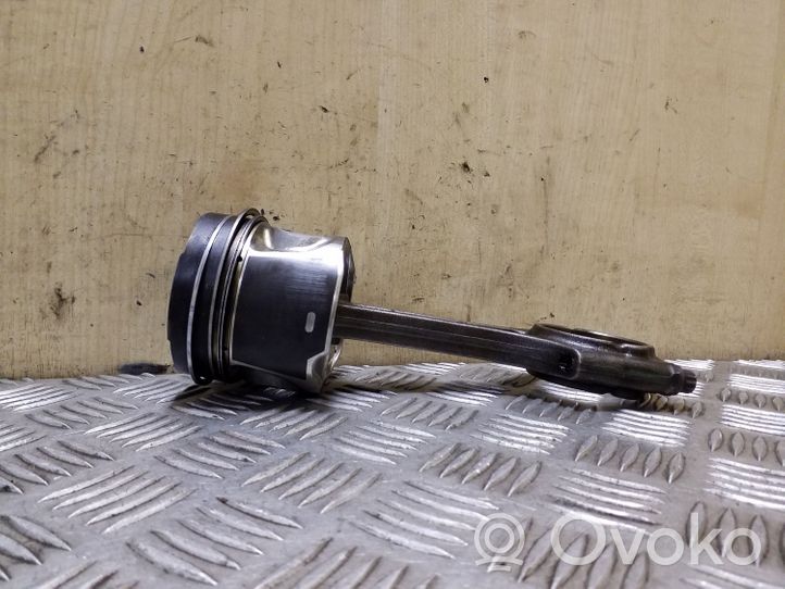 Volvo S60 Piston with connecting rod 