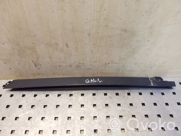 Mercedes-Benz ML W164 Rail de pare-brise de porte arrière A1647300119