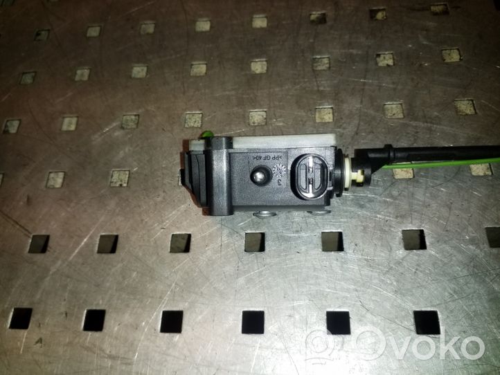 BMW X5 E70 Motorino del tappo del serbatoio del carburante 406204429