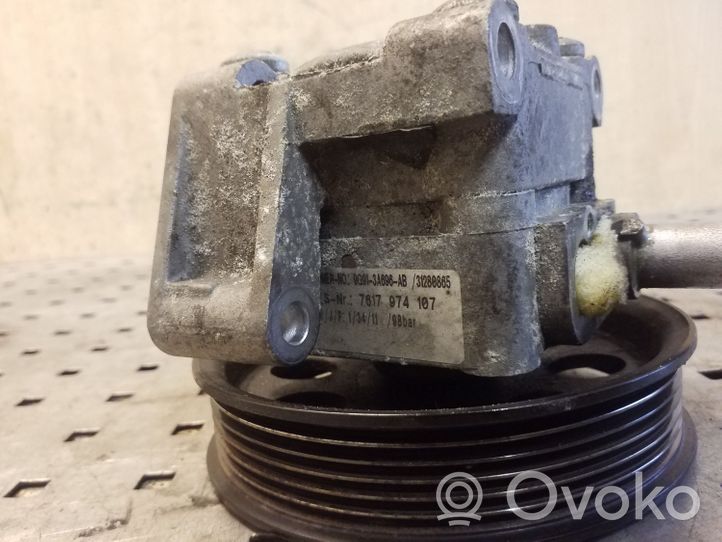 Volvo S60 Vairo stiprintuvo siurblys 7617974107