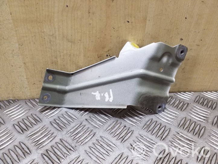 Opel Antara Fender mounting bracket 