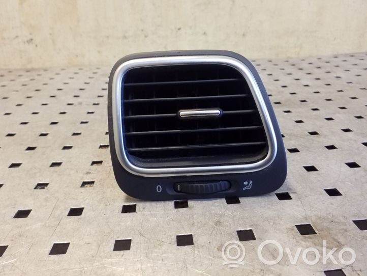 Volkswagen Eos Dashboard side air vent grill/cover trim 1Q0819704G