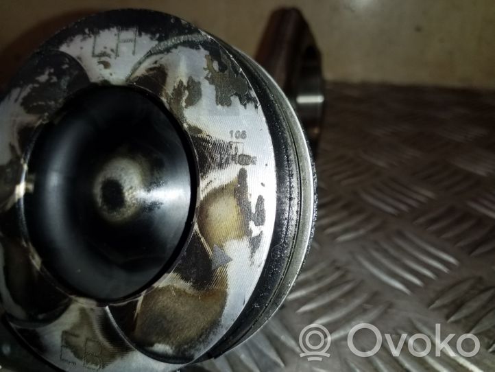 Subaru Outback Piston avec bielle B5EEEE