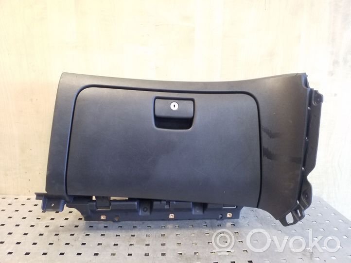 Chevrolet Orlando Glove box ATF36473