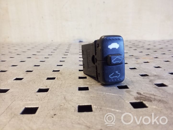 Honda CR-V Sunroof switch M19833