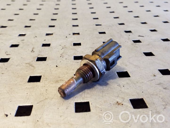 Volvo XC90 Sonde de température de liquide de refroidissement 8653103